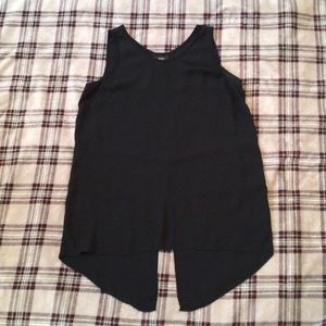Long sheet tank top